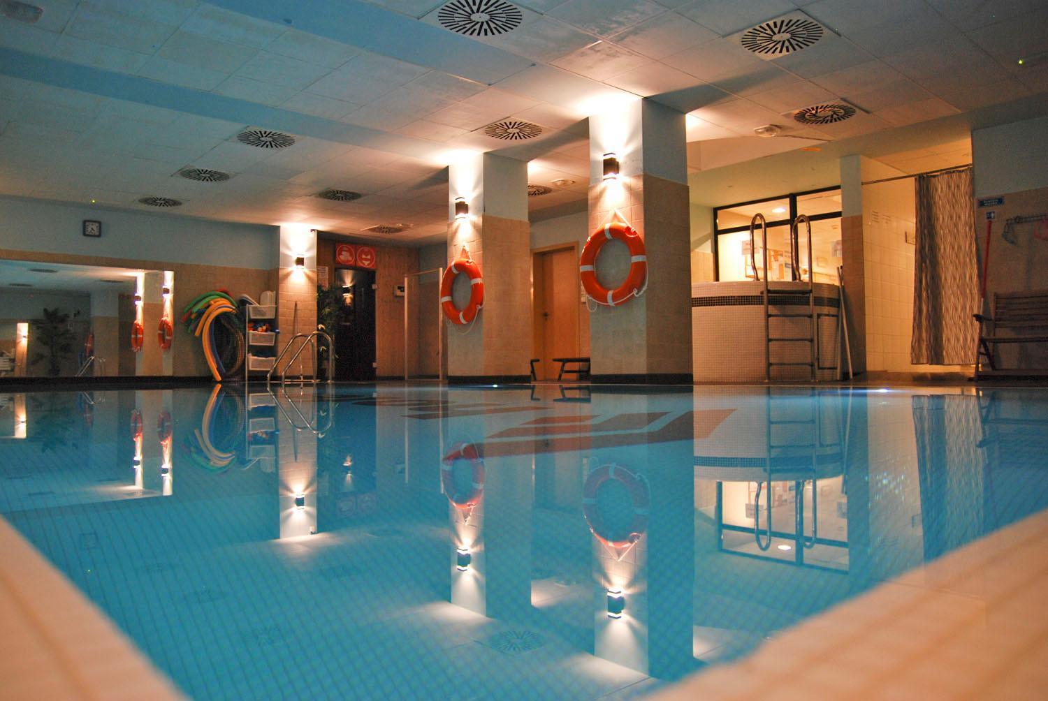 Economy Silesian Hotel Катовице Екстериор снимка