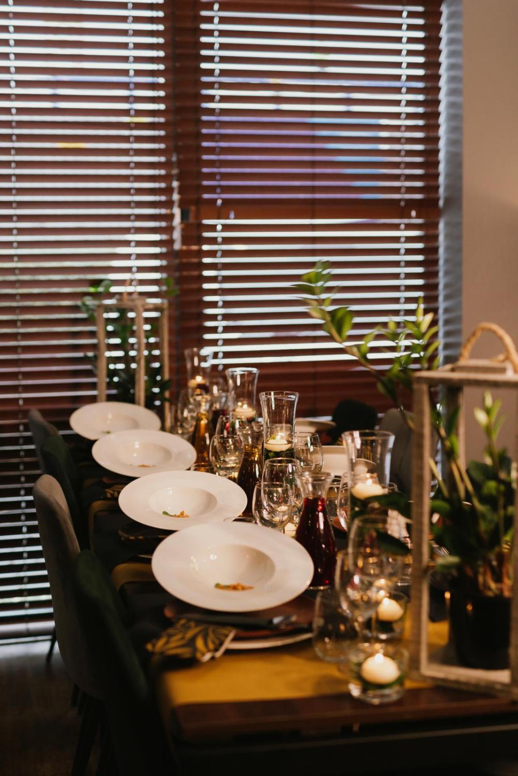 Economy Silesian Hotel Катовице Екстериор снимка
