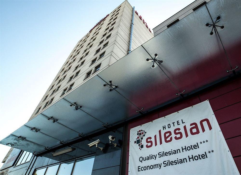 Economy Silesian Hotel Катовице Екстериор снимка